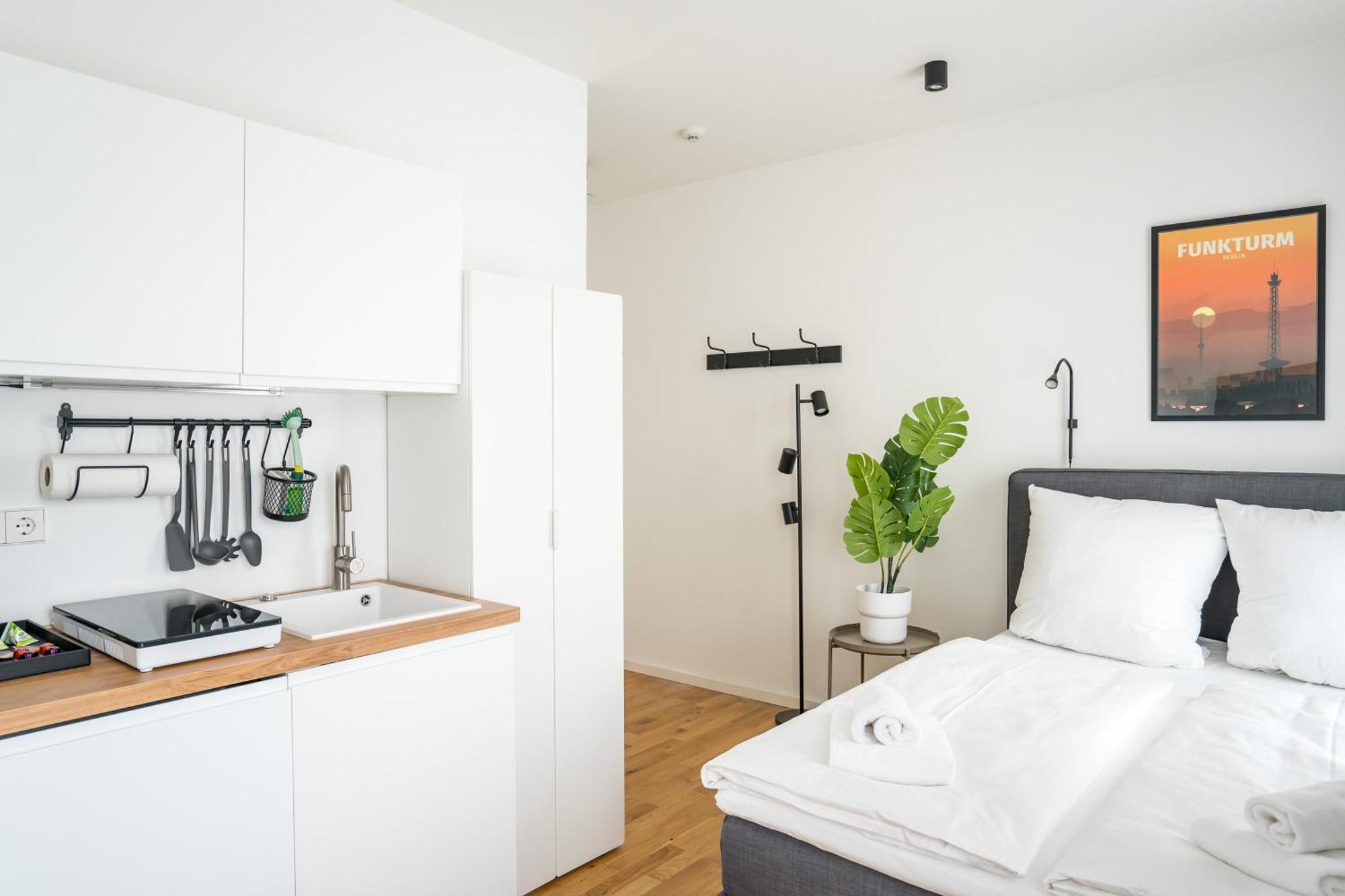 Homaris Apartments Schlueterstrasse Берлин Экстерьер фото