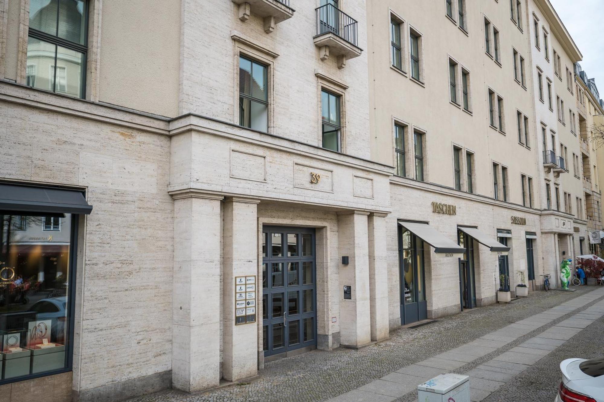 Homaris Apartments Schlueterstrasse Берлин Экстерьер фото