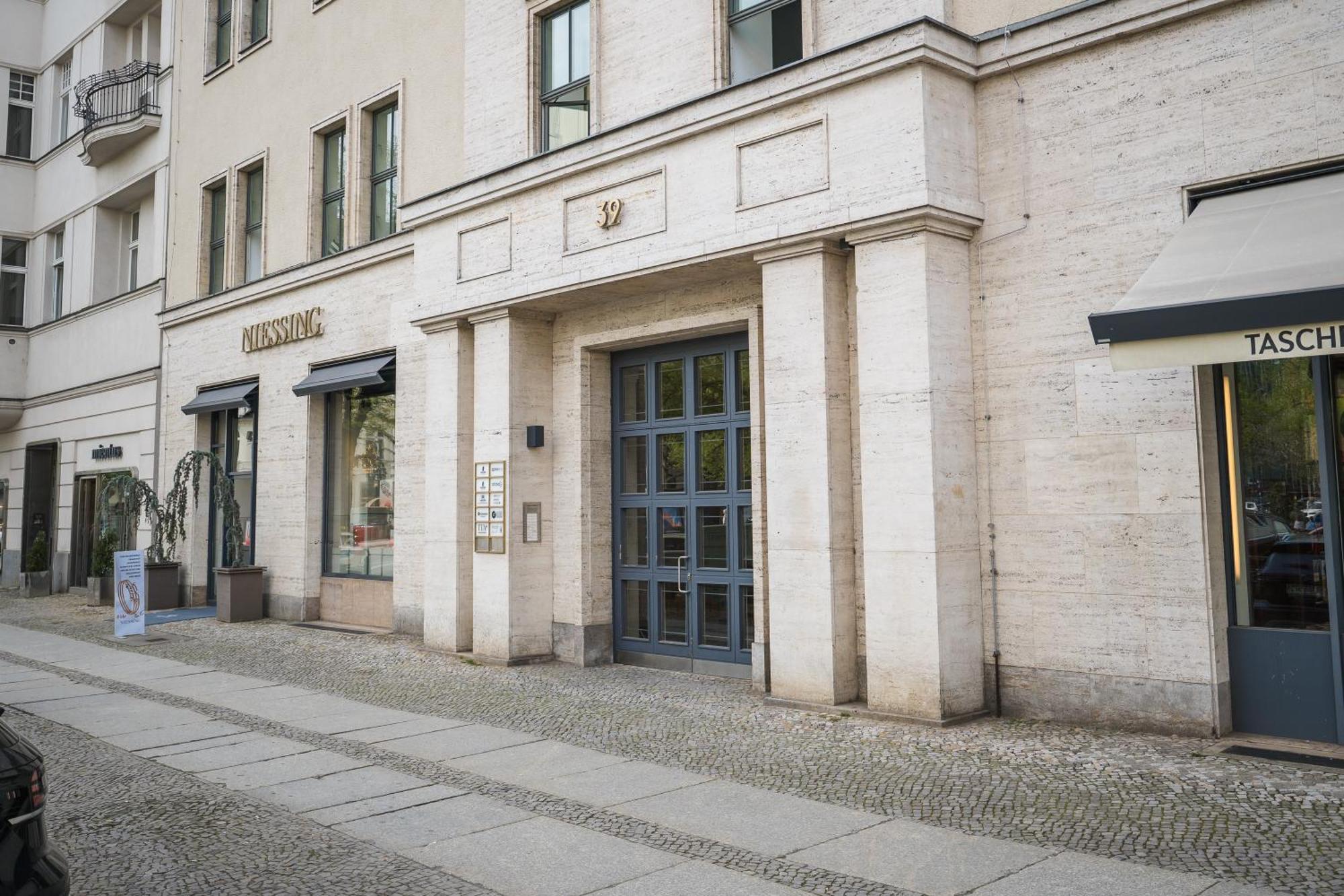 Homaris Apartments Schlueterstrasse Берлин Экстерьер фото