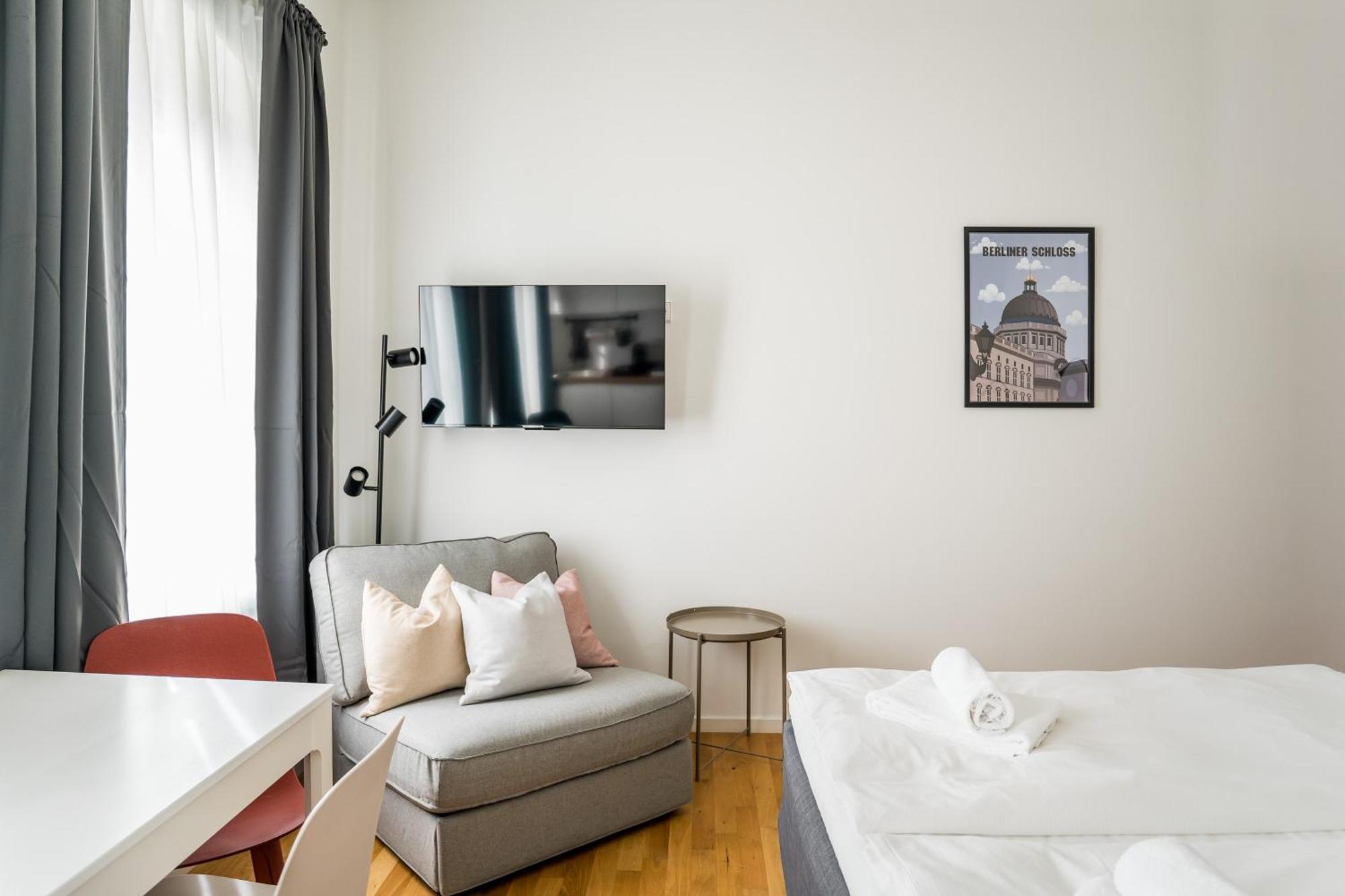 Homaris Apartments Schlueterstrasse Берлин Экстерьер фото