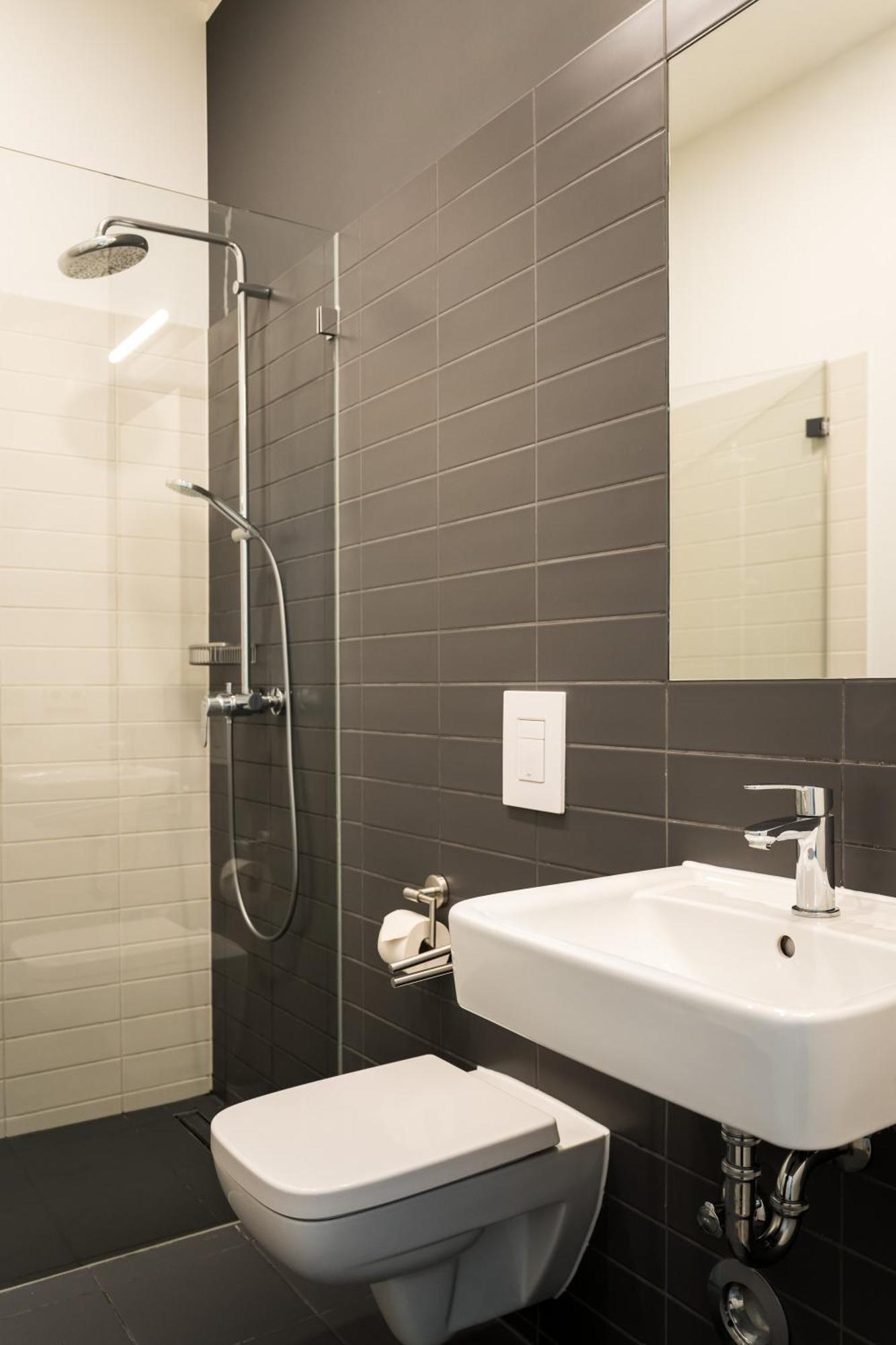 Homaris Apartments Schlueterstrasse Берлин Экстерьер фото