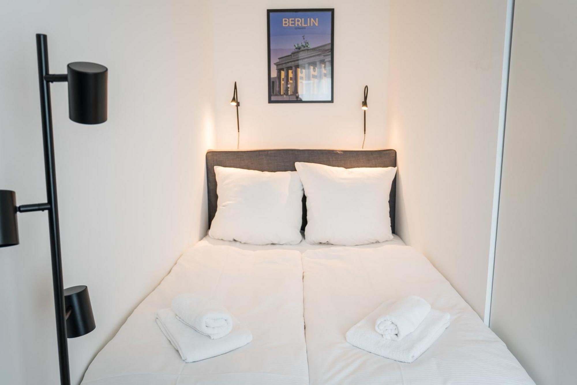 Homaris Apartments Schlueterstrasse Берлин Экстерьер фото