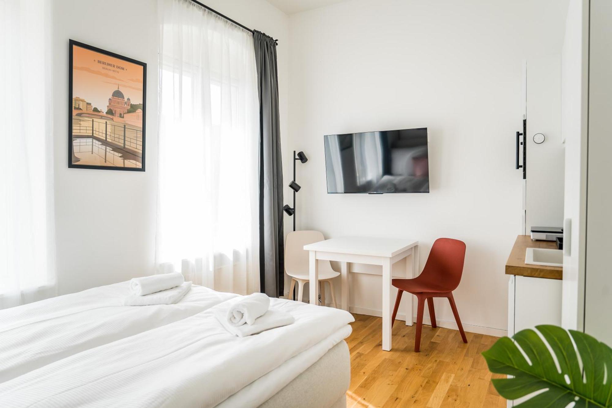 Homaris Apartments Schlueterstrasse Берлин Экстерьер фото